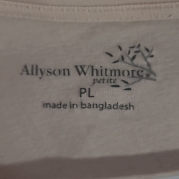 Cute Allyson Whitmore Petite Shirt - Picture 4 of 4
